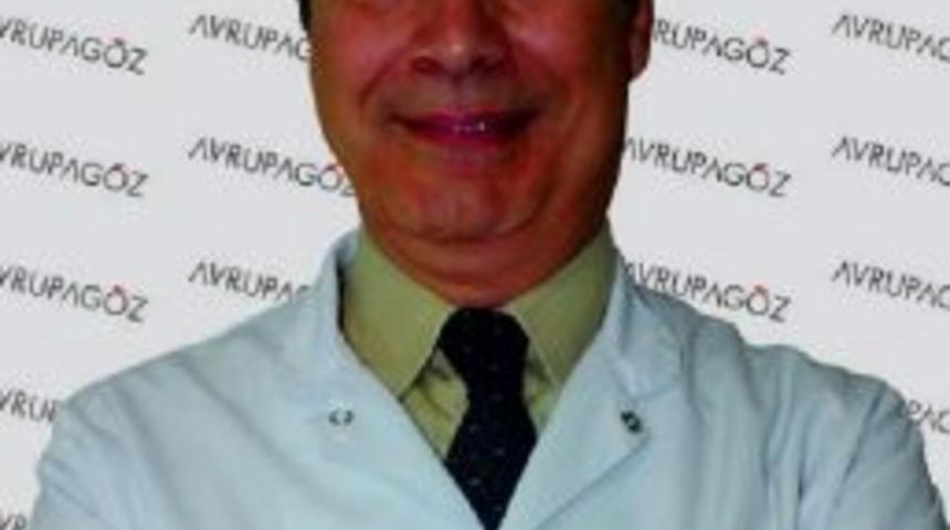 Havuzda Serinlemek Isterken, Göz Enfeksiyonu Kapmayın