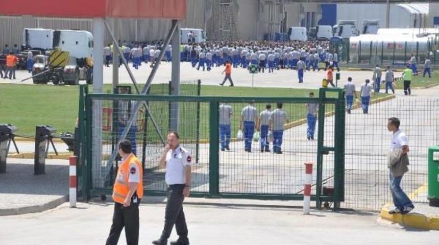 Ford Otosan İn&ouml;n&uuml; Fabrikası'nda Iş Bırakma Eylemi