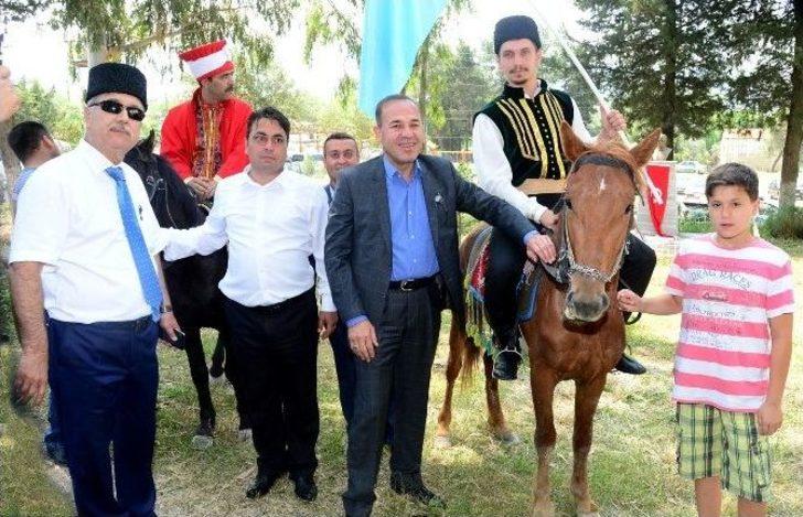 Ceyhan Kırım Türkleri Bir Araya Geldi