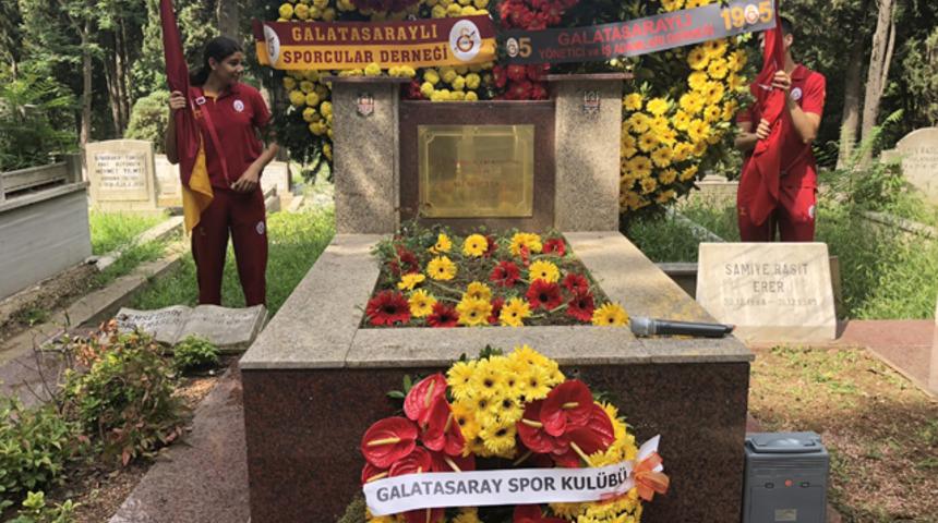 Galatasaray'da Ali Sami Yen mezarı başında anıldı
