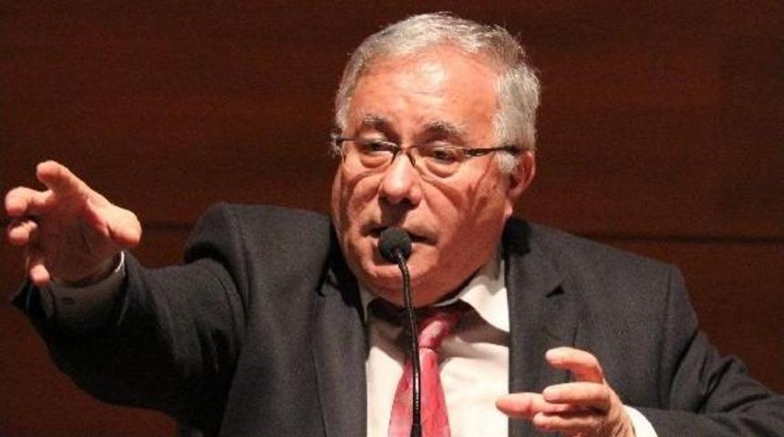 Prof. Dr. Ercilasun: T&uuml;rk&ccedil;e Kadim Ve Kudretli Bir Dildir