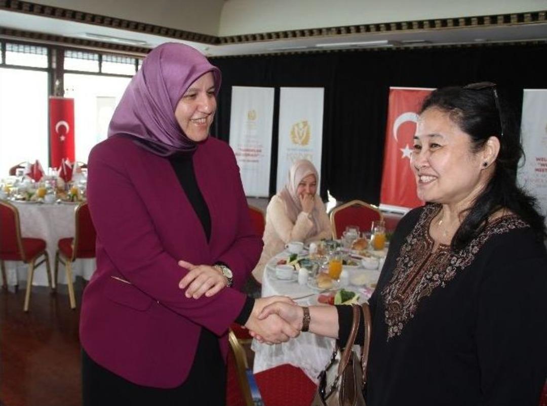 Ak Parti&rsquo;den Hanımlar Buluşması