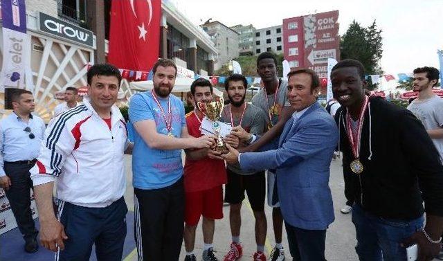 Sokak Basketbolu Sona Erdi