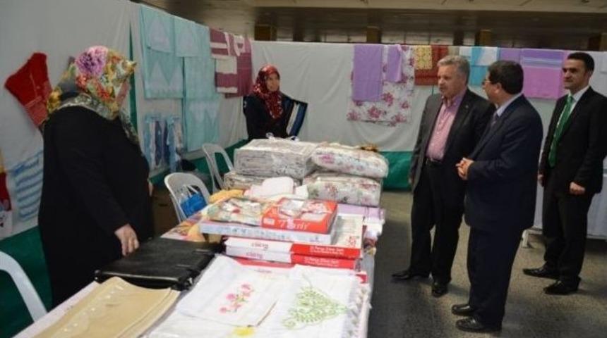 Vali Kahraman Öğrenciler Yararına Düzenlenen Kermesi Ziyaret Etti