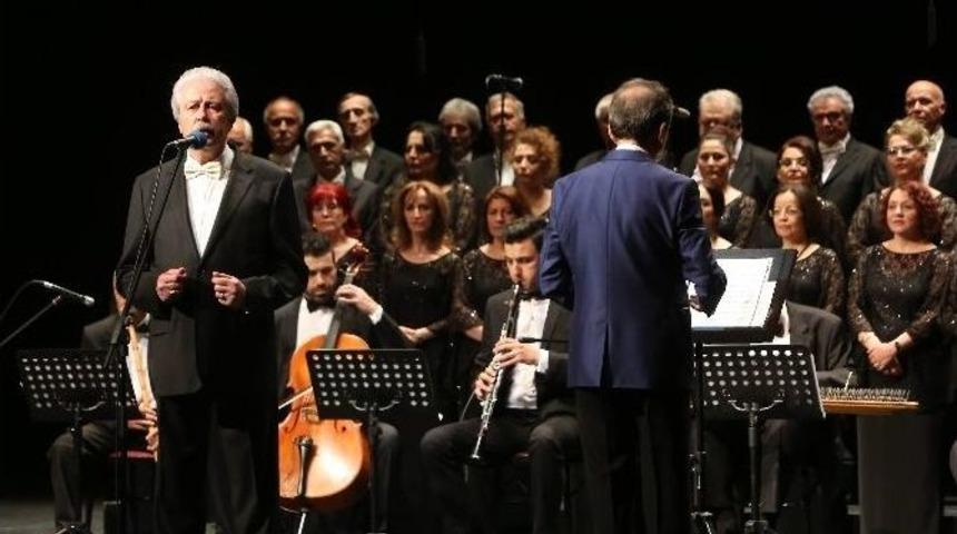 Sanat M&uuml;ziği Ezgileri B&uuml;y&uuml;ledi