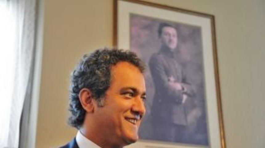 Rekt&ouml;r &Ouml;zer, Kktc&rsquo;de T&uuml;rkiye&rsquo;yi Temsil Edecek