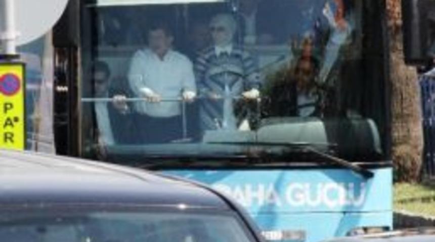 Başbakan Davutoğlu &Ccedil;anakkale&rsquo;de