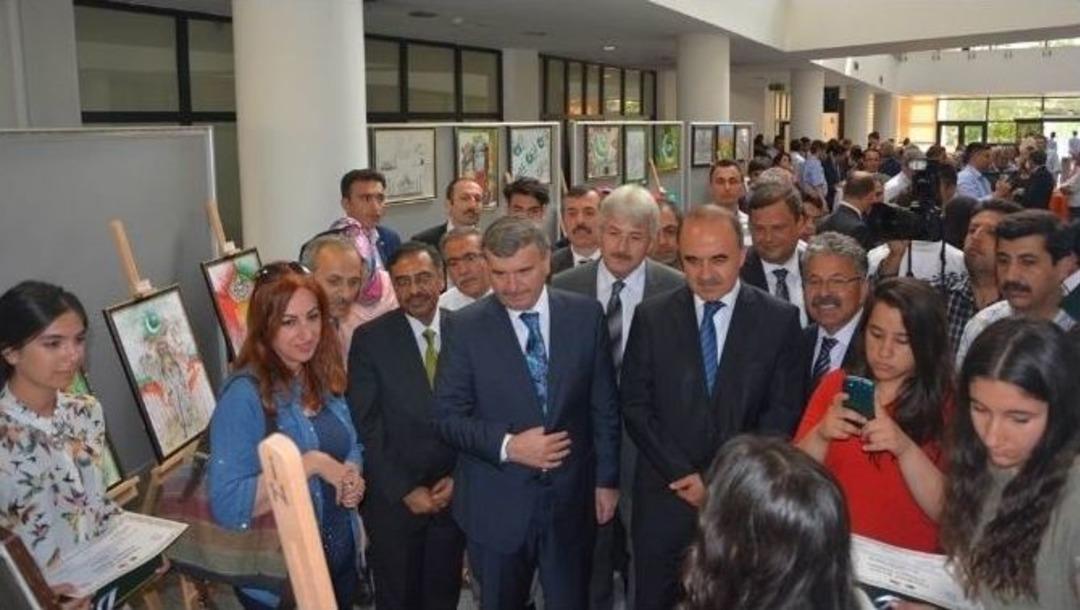 Konya&rsquo;da &ldquo;pakistan&rsquo;ın Sanatı Ve Mimarisi&rdquo; Konulu Resim Sergisi