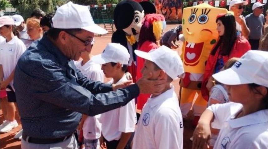 Altınoluk Mahallesi&rsquo;nde &ldquo;raketini Cup Gel&rdquo; Tenis Turnuvası Başladı