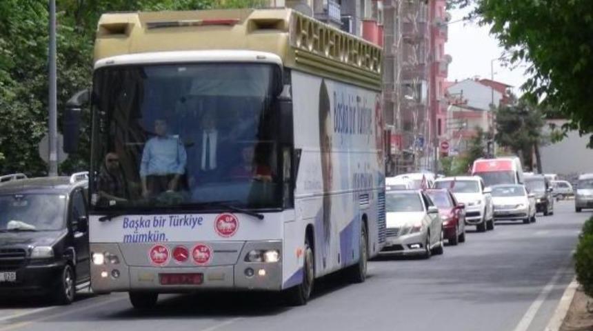 Dp Lideri Uysal: &Uuml;lke Nefes Alamaz Hale Geldi