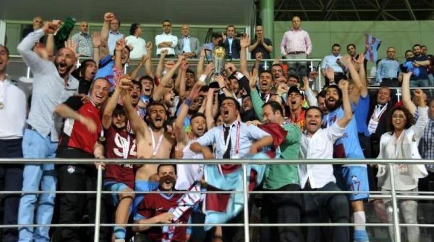 1461 Trabzon- İneg&ouml;lspor Soyunma Odaları