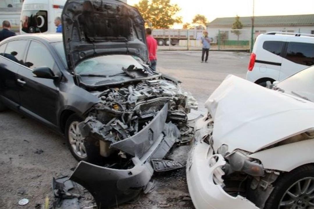 Belediye Başkanı Kazada Yaralandı