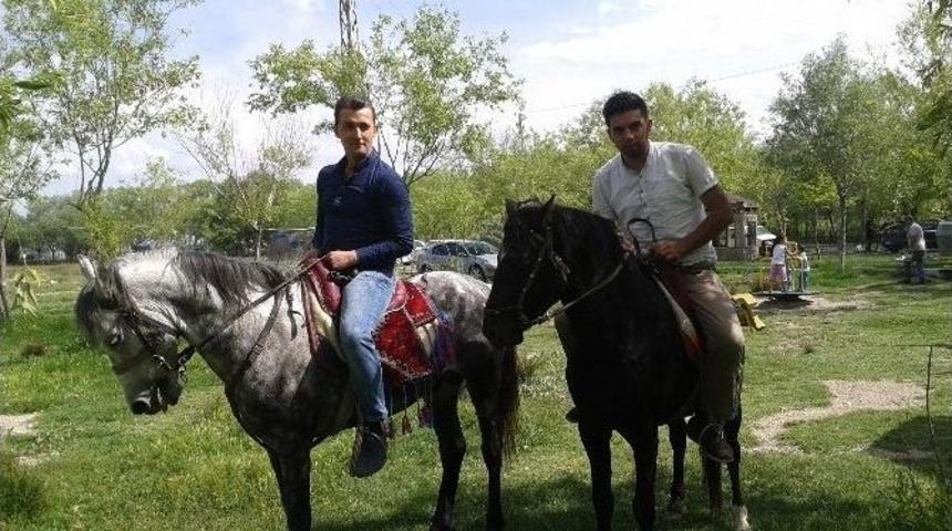 Osmanlı Ocakları Develi Y&ouml;netimi At Biniciliği Eğitimi Aldı