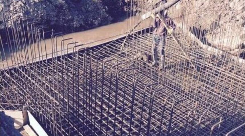 Arpa&ccedil;ay&rsquo;da Menfez, K&ouml;pr&uuml; Ve Kanal &Ccedil;alışmaları Devam Ediyor