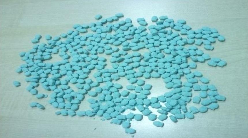 Uyuşturucu 410 Hap Ve 11 Gram Esrar Ele Ge&ccedil;irildi