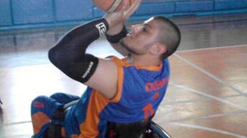 Engelli Basket&ccedil;iye M&uuml;stehcen &Ccedil;ocuk Fotoğrafından 2.5 Yıl Hapis