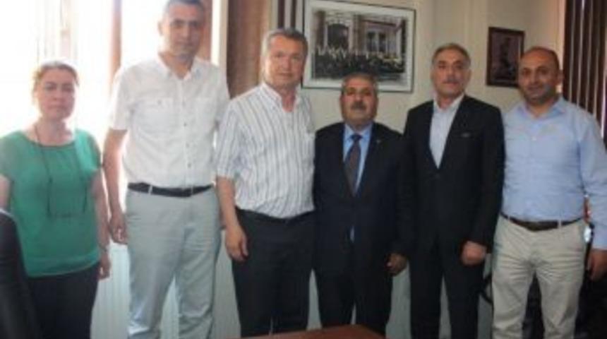 &Ccedil;aycuma Belediyesi&rsquo;nde Toplu S&ouml;zleşme Sevinci