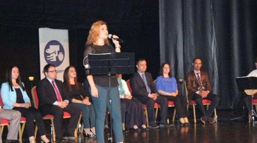 Fatsa&rsquo;da Necip Fazıl Kısak&uuml;rek&rsquo;i Anma Şiir Dinletisi