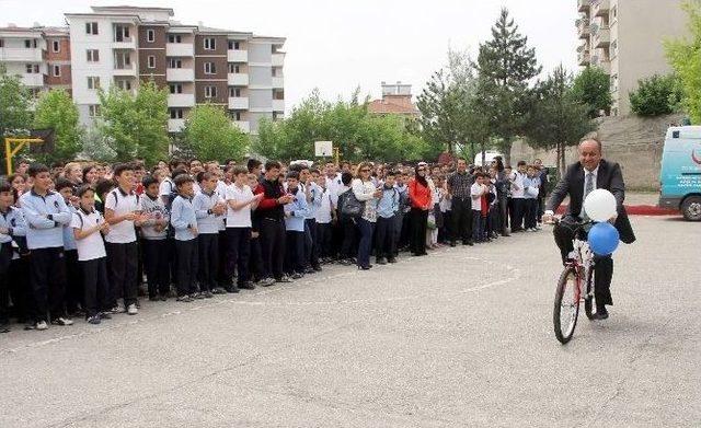 Kastamonu’da Okullara 150 Bisiklet Dağıtıldı