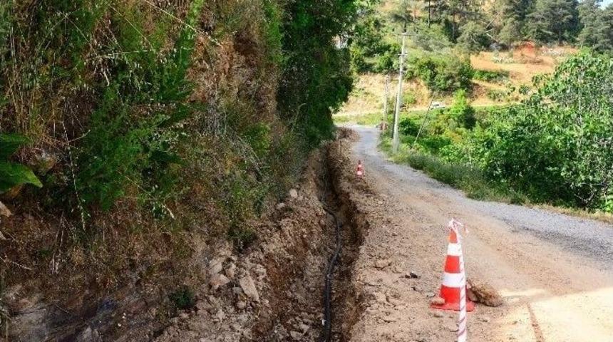&Ccedil;atakbağyaka&rsquo;nın İ&ccedil;me Suyu Hattı Yenilendi
