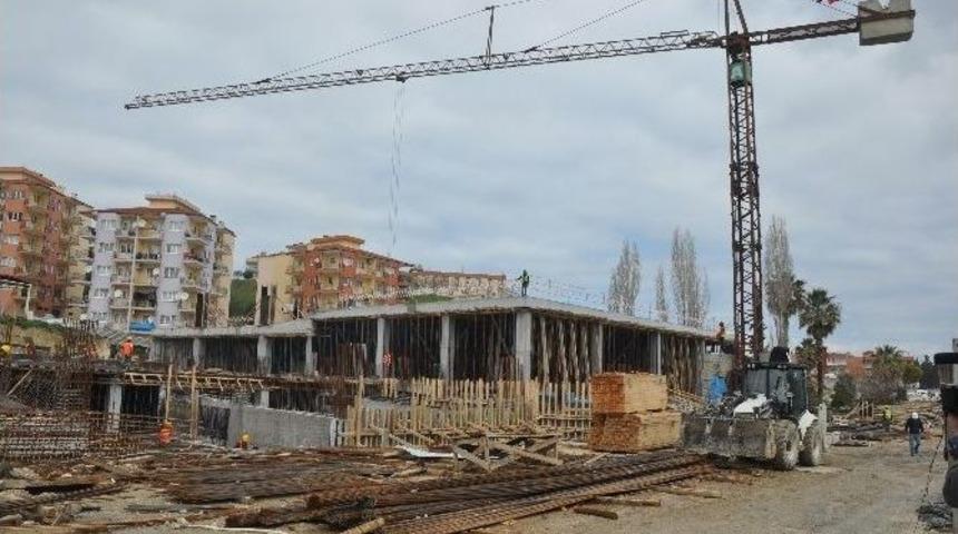 Kuşadası&rsquo;nda İnşaat Yasağı Başladı