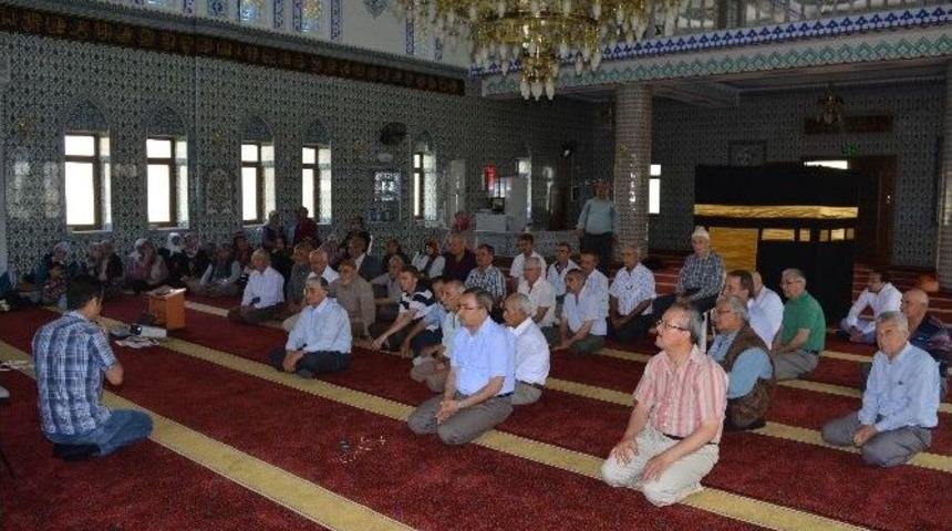 Manavgat&rsquo;ta Hacı Adayları Bilgilendirildi