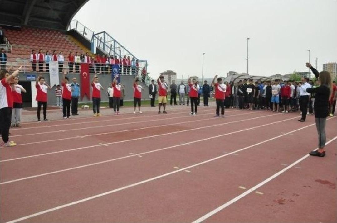 İşitme Engelliler, Bedensel Engelliler Ve &Ouml;zel Sporcular T&uuml;rkiye Şampiyonası Kayseri&rsquo;de Start Aldı