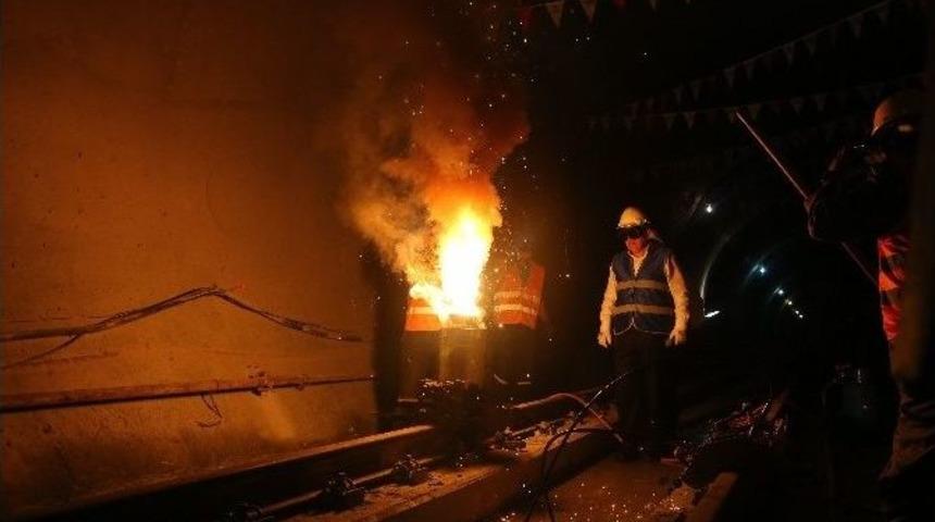 Kadir Topbaş: &ldquo;d&uuml;nyada En Hızlı Metro &Ccedil;alışmasına Sahibiz&rdquo;