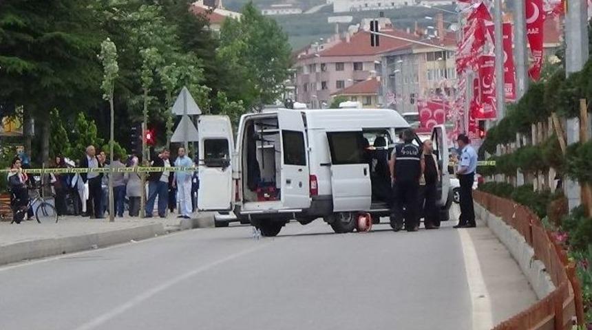 Bolu&rsquo;da Ş&uuml;pheli Paket F&uuml;nyeyle Patlatıldı