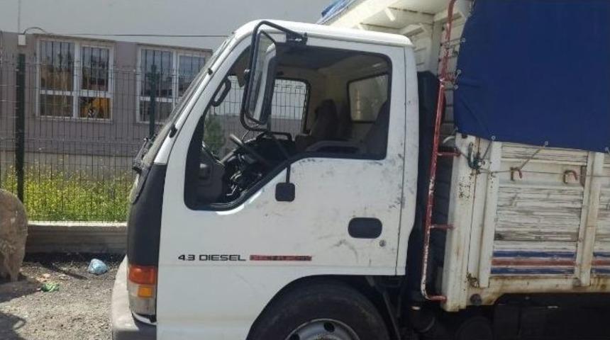 Şanlıurfa&rsquo;da Ka&ccedil;ak Ham Petrol Ele Ge&ccedil;irildi