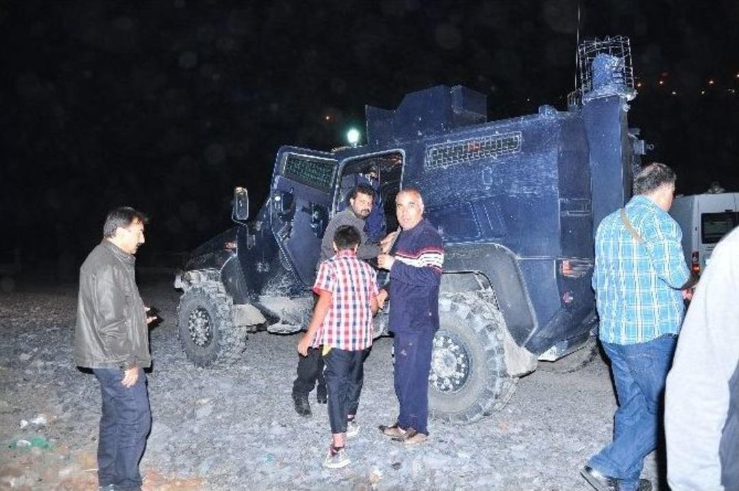 &Ccedil;ocuk Roket Başlığını Hurda Sanıp Eve Getirdi