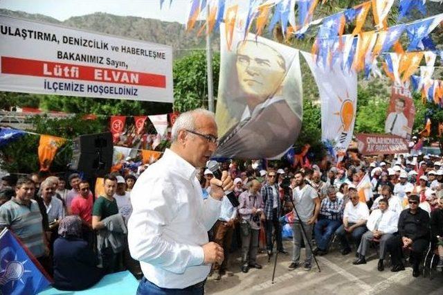 Lütfi Elvan, Antalya’nın Kaş İlçesi’nde Halka Hitap Etti