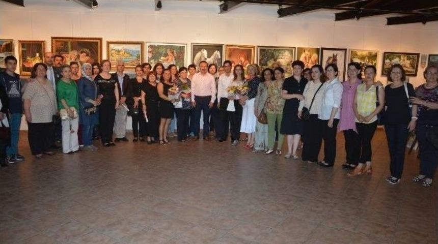 İzmek Ressamları Sertifikalarını Aldı