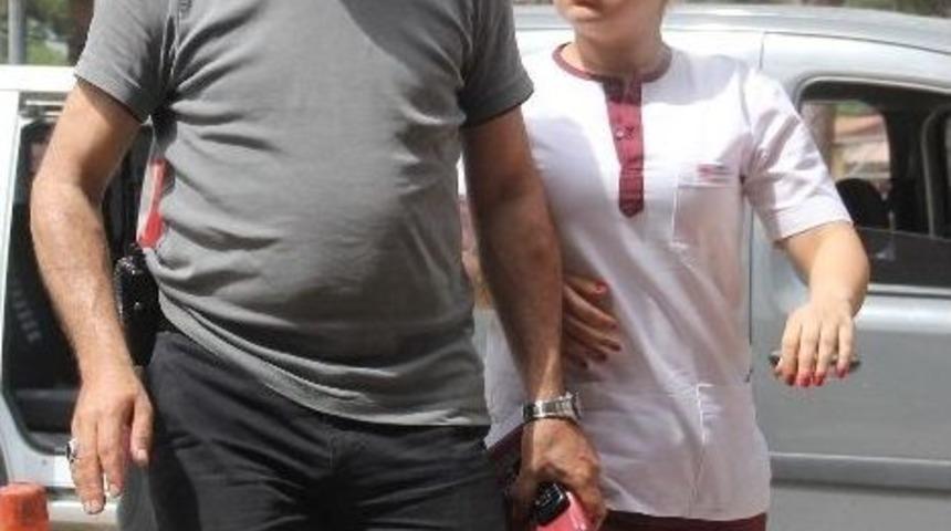 Eski Sevgilisinin Telefonunu Gasp Etti