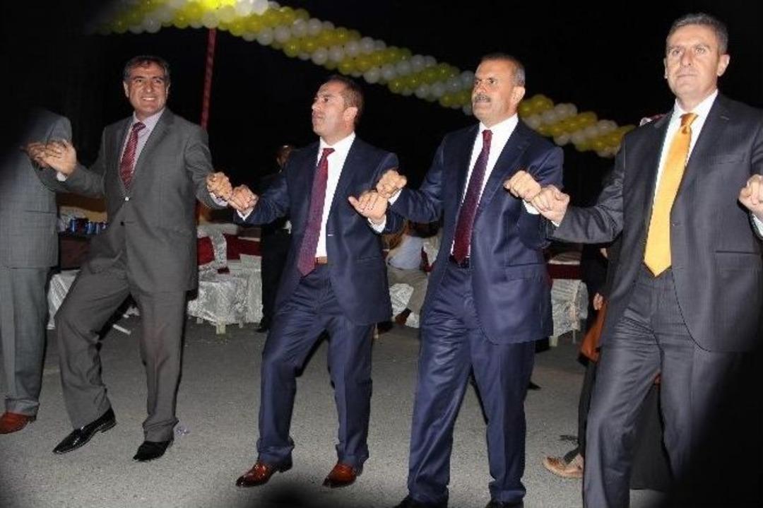 Ak Parti Van Milletvekili Kayat&uuml;rk Kirve Oldu