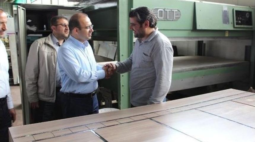 &Ouml;zhan, Se&ccedil;im &Ccedil;alışmalarına Devam Ediyor