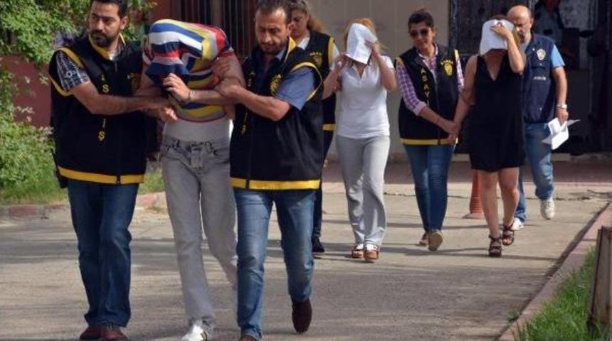 'kasık Masajı' Yapıyorlarmış