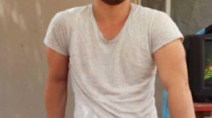 Kimliğini Kaybetti, Ailesinin Adresine Kumar Oynadığı I&ccedil;in Para Cezası Gitti