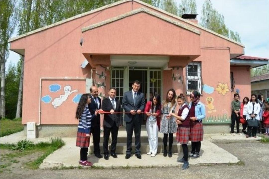 Fatih İlkokulu Ana Sınıfından Yıl Sonu Sergisi