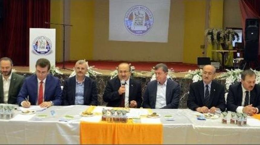 G&uuml;mr&uuml;k&ccedil;&uuml;oğlu Vakfıkebir&rsquo;de Muhtarlarla Buluştu