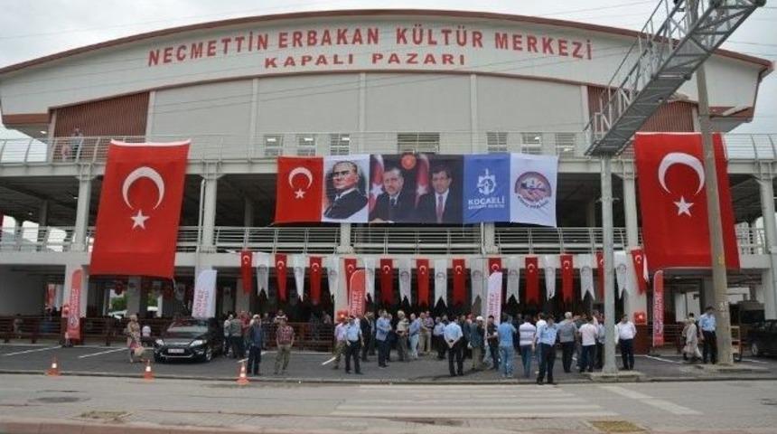 Necmettin Erbakan K&uuml;lt&uuml;r Merkezi Ve Kapalı Pazar Alanı Hizmete A&ccedil;ıldı