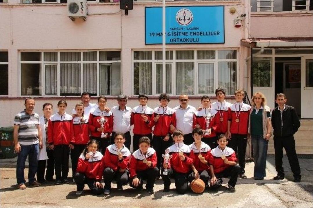 Samsunlu İşitme Engelli &Ouml;ğrenciler T&uuml;rkiye Şampiyonu Oldu