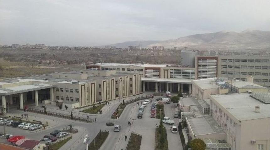 Niğde Devlet Hastanesi Lazerle Varis Tedavisi Yapmaya Başladı