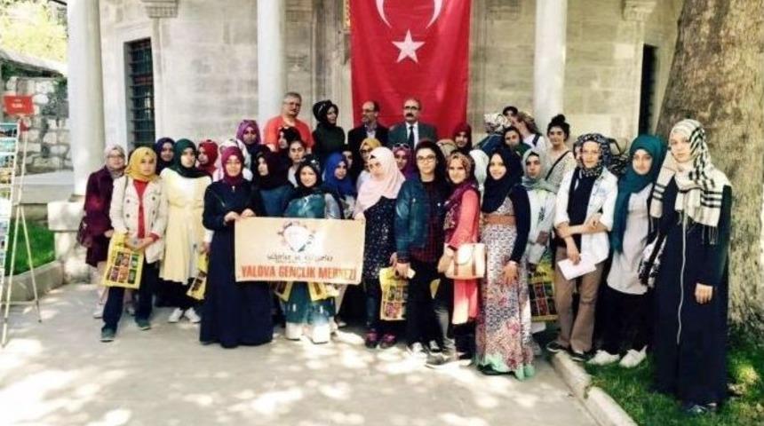 Yalovalı Gen&ccedil;ler Bursa Ve İstanbul&rsquo;u Gezdi