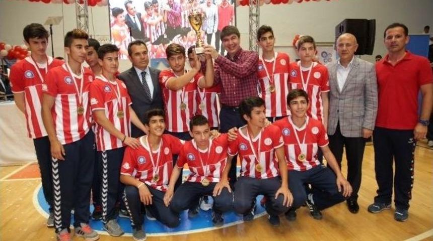 Okullar Ligi Sona Erdi