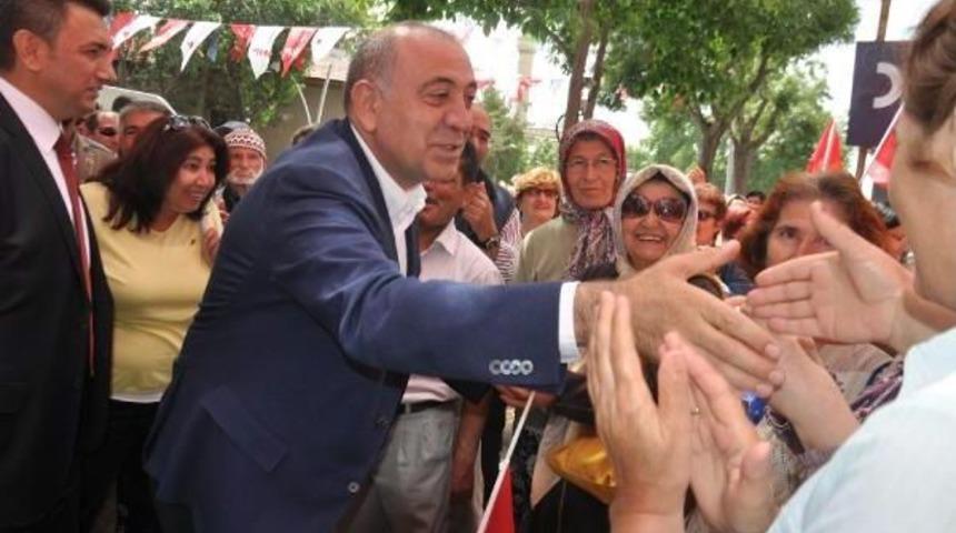 Chp'li Tekin'den Davutoğlu'na: 'uzatmalı Baş&ccedil;avuş Mu Olacaksın?'