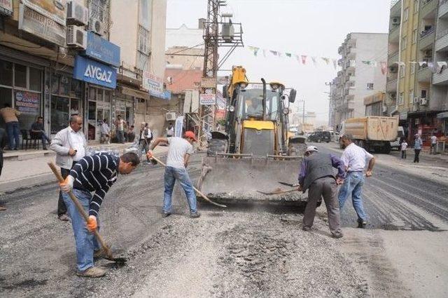 Cizre’de Üstyapı Çalışmaları Devam Ediyor