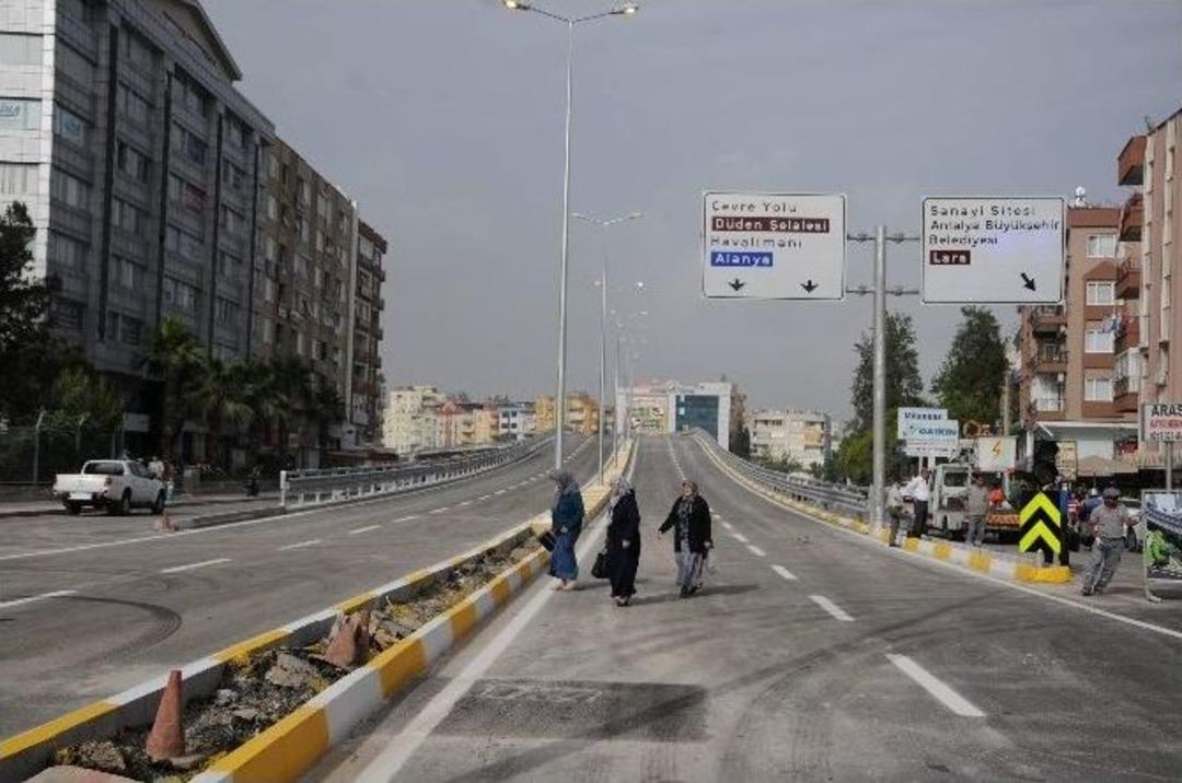 Mevlana Kavşağı Trafiğe A&ccedil;ıldı