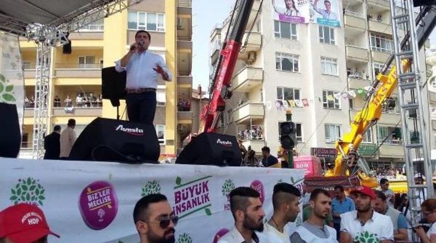 Demirtaş: 7 Haziran'da Değil Balkona, Pencereye  &Ccedil;ıkamayacaklar (2)