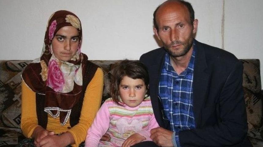 3 Ayda 3 &Ccedil;ocuğunu Kaybeden Anne Ve Babanın Feryadı